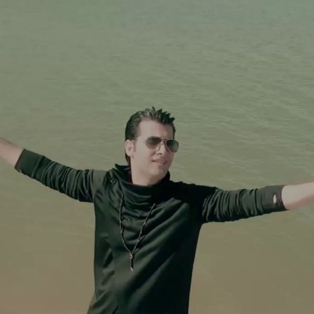 فرشید نادری راز